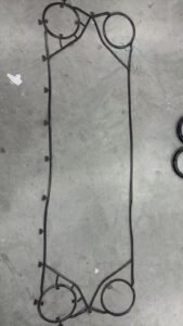 Alfa Laval M15-BFM NBR clip-on intermediate gasket full-length actual product photo